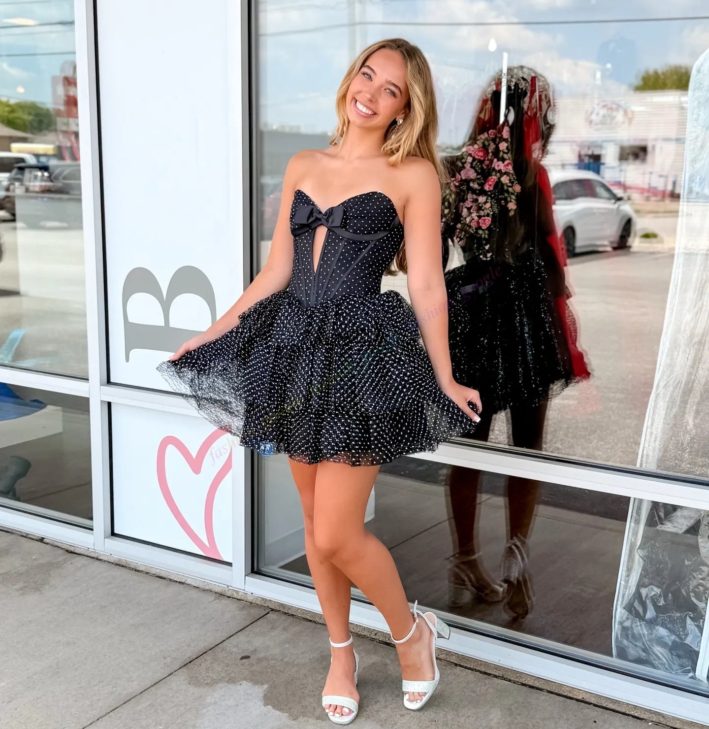 Polka Dot Hoco Dress for Teen Girl Bow Ruffle Tulle Hem Keyhole Short Homecoming Dance Junior Prom Cocktail Party Gown Date Night Sweet 16 White Black