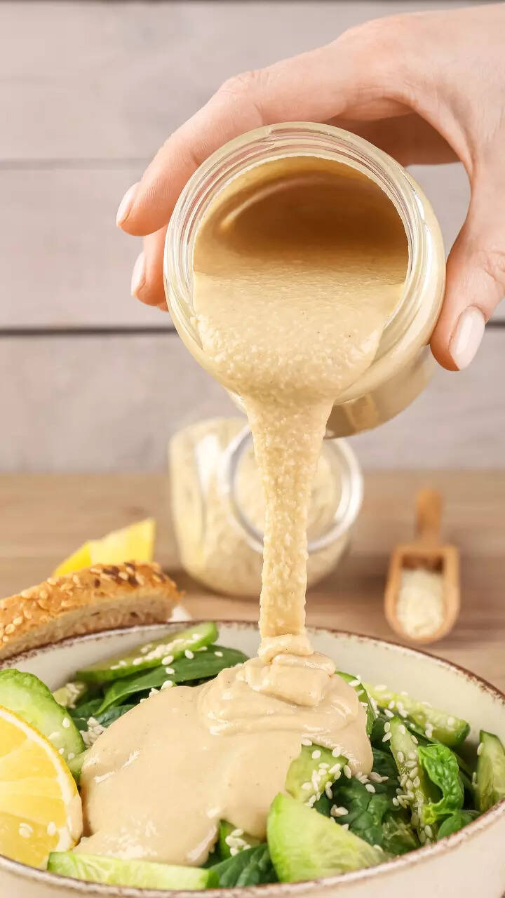 10 types of salad dressings that are popular across the world and how to make them