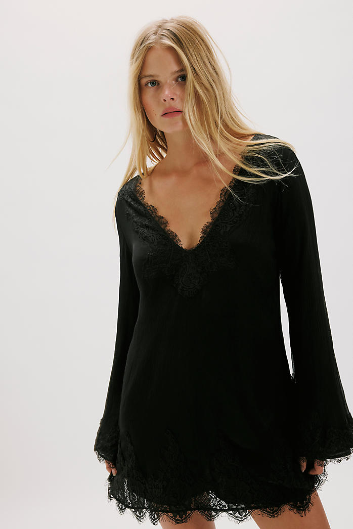 Long Sleeve Black Dresses