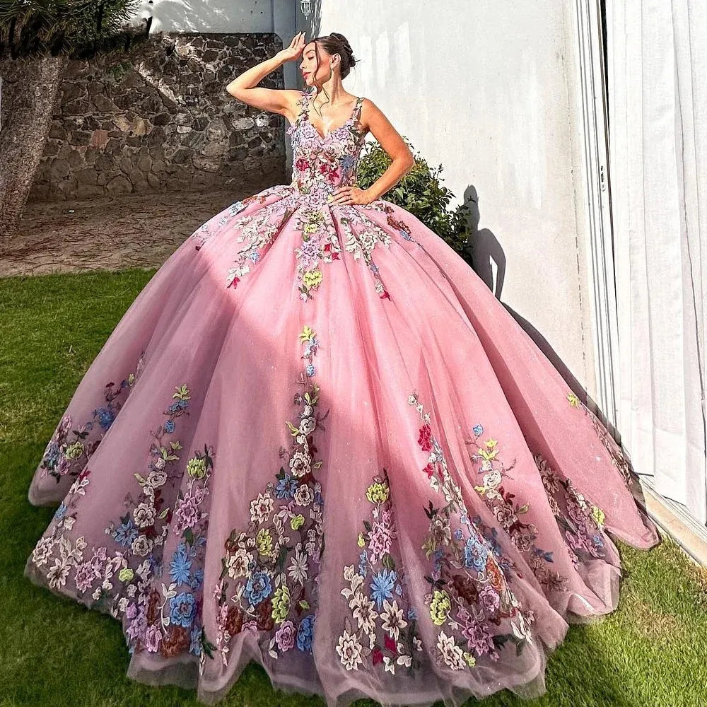 Sparkly Princess Quinceanera Dress Lace Appliqués Ball Sweet 16 Birthday Gown from Dhgate Quinceanera Dresses