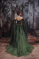 emerald green and black wedding dress A-Line Dark Romance Sequined Tulle Long Court Train COCOMELODY